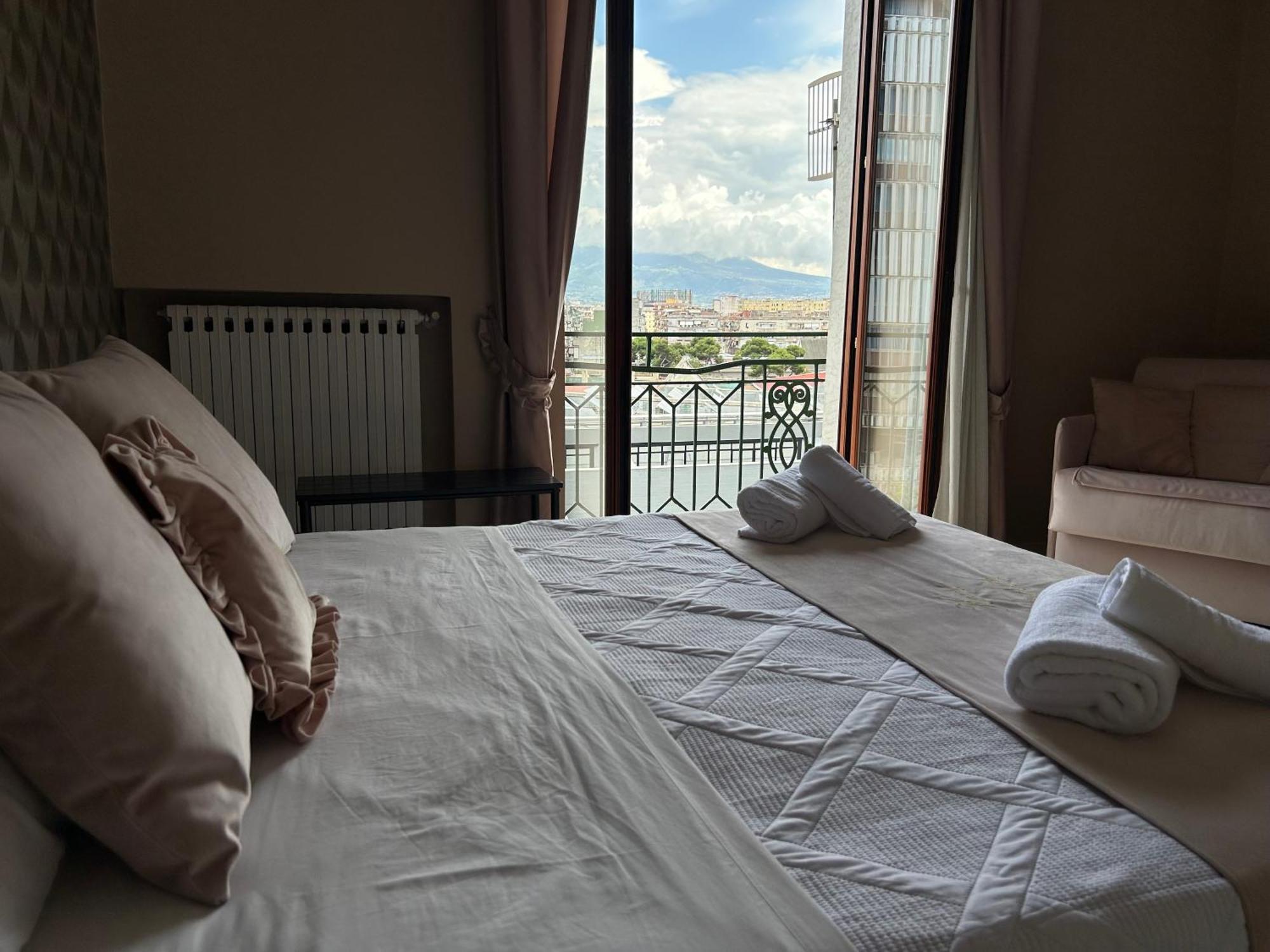 Home Elisabet Naples Extérieur photo